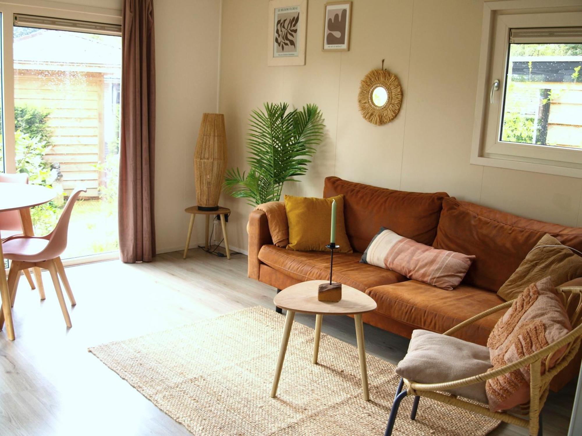 Gezellig Gemoderniseerd Chalet Op De Veluwe Putten Exteriér fotografie